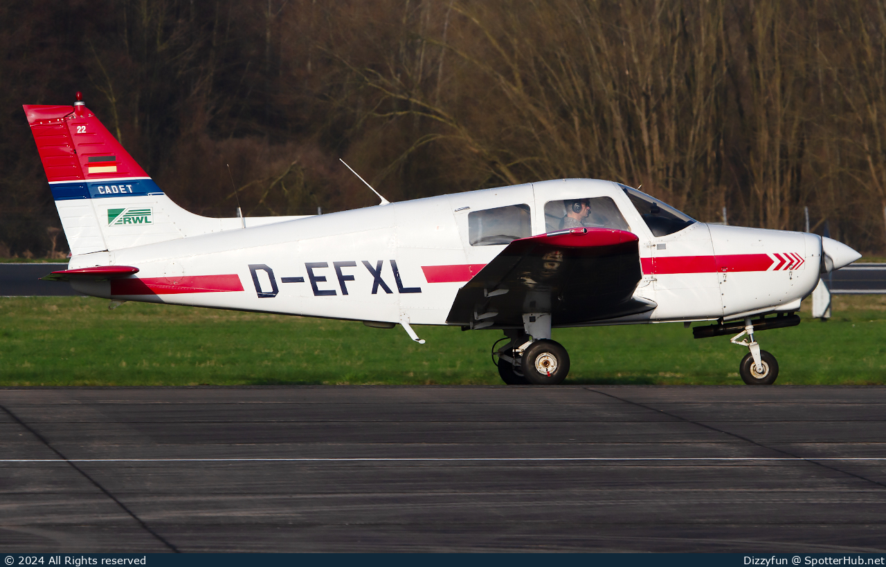 Photo of D-EFXL - Piper PA-28-161 Cadet operated by RWL German Flight Academy