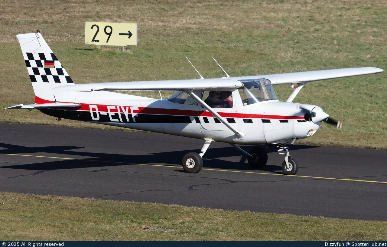 Photo of D-EIYF - Reims-Cessna F152 operated by Advanced Aviation Training