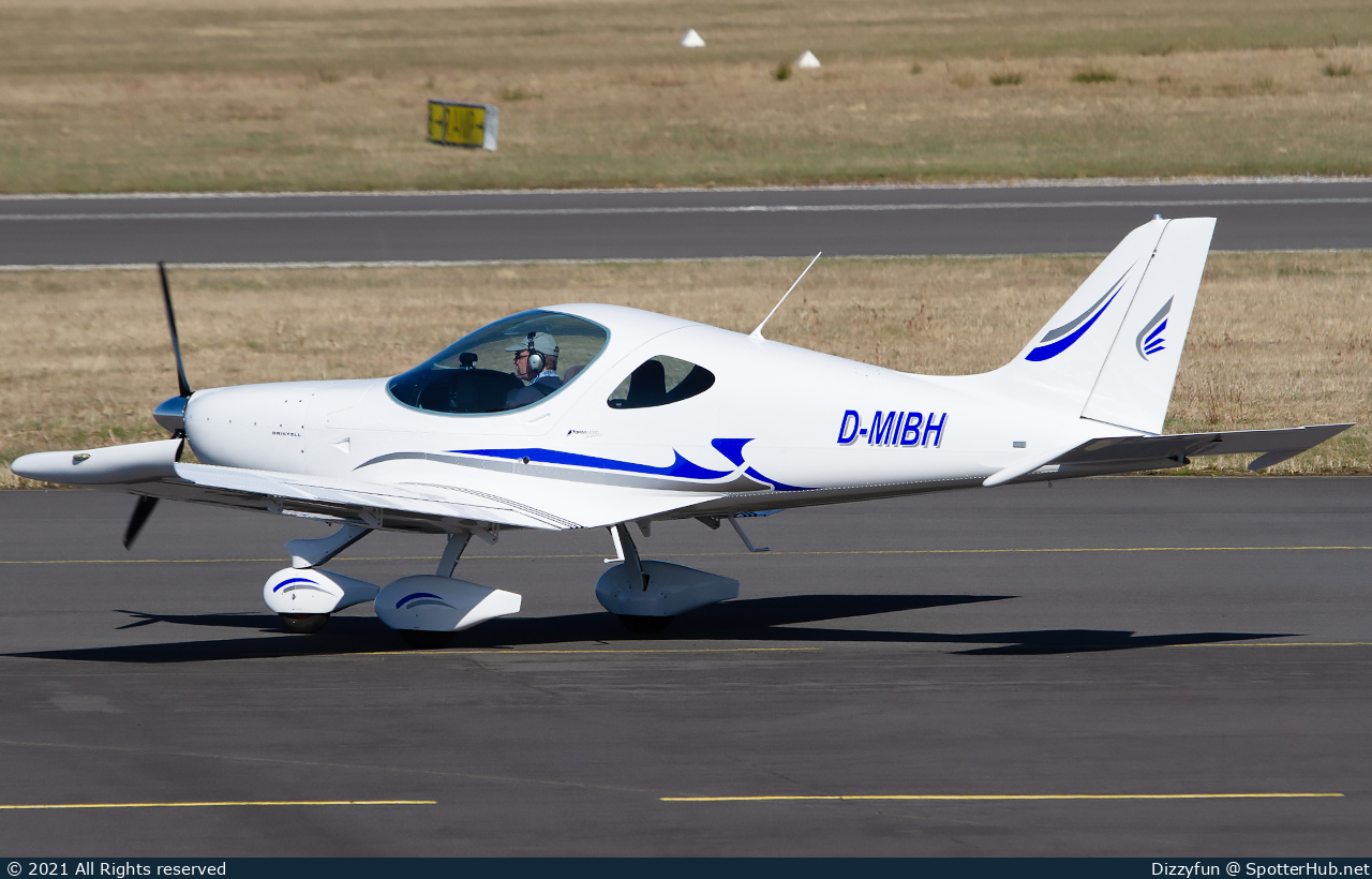 Photo of D-MIBH - BRM Aero Bristell NG 5 LSA operated by Private