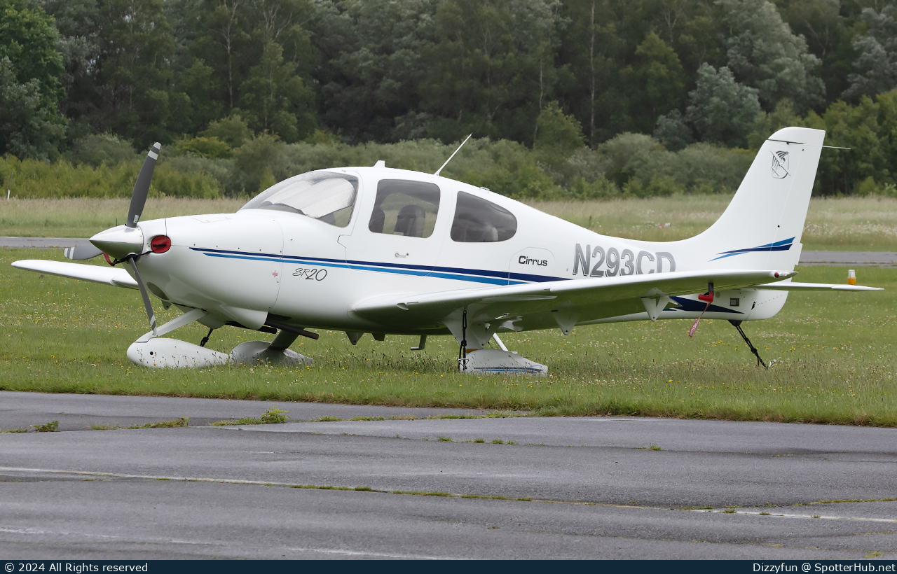 Photo of N293CD - Cirrus SR20 G1 operated by Private