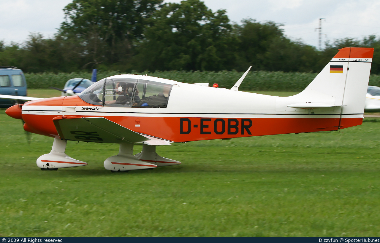 Photo of D-EOBR - Robin DR300/108 2+2 operated by Private