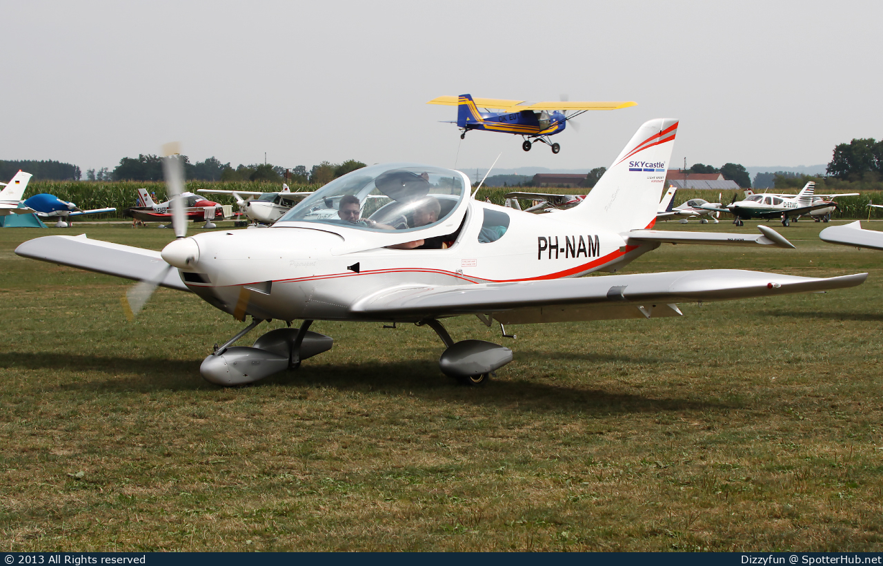 Photo of PH-NAM - Czech Sport Aircraft SportCruiser operated by Private