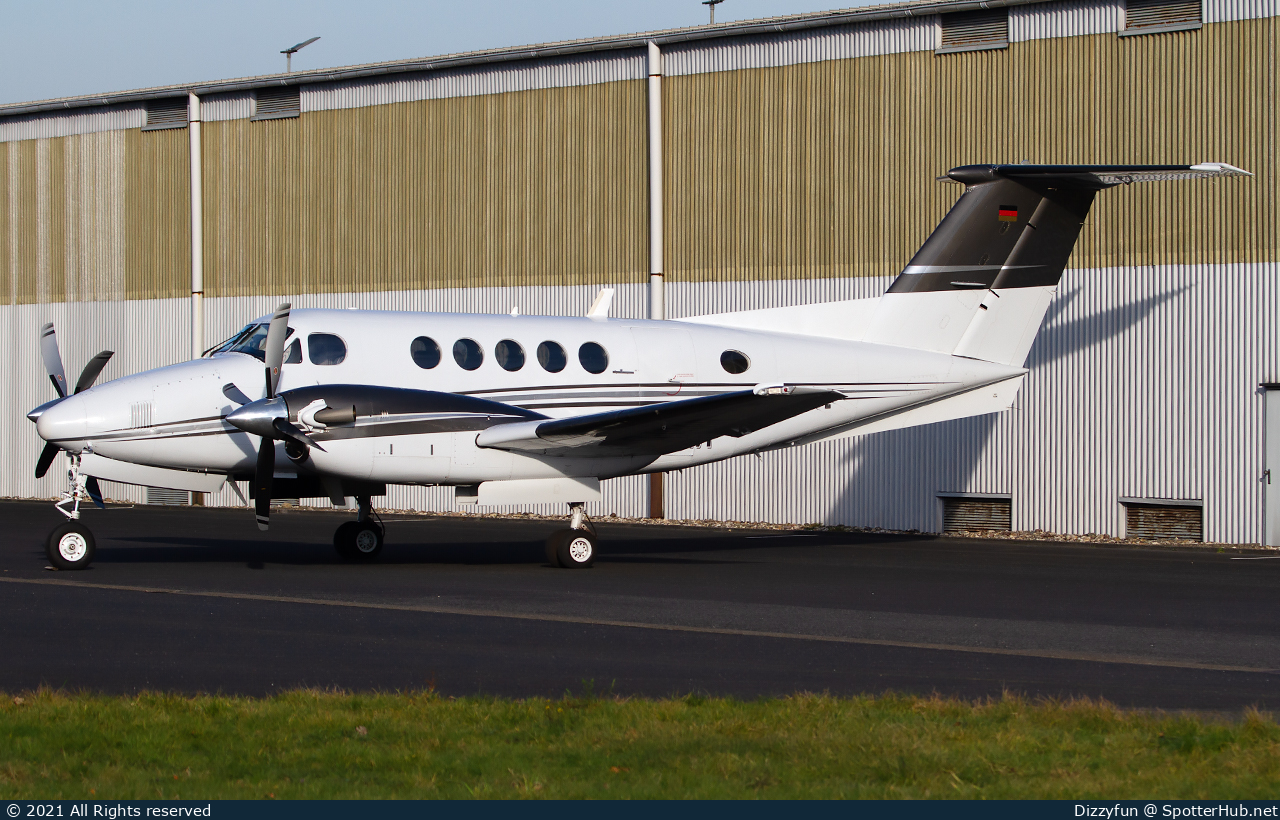 Photo of D-IBAR - Beechcraft B200 Super King Air operated by Westavia