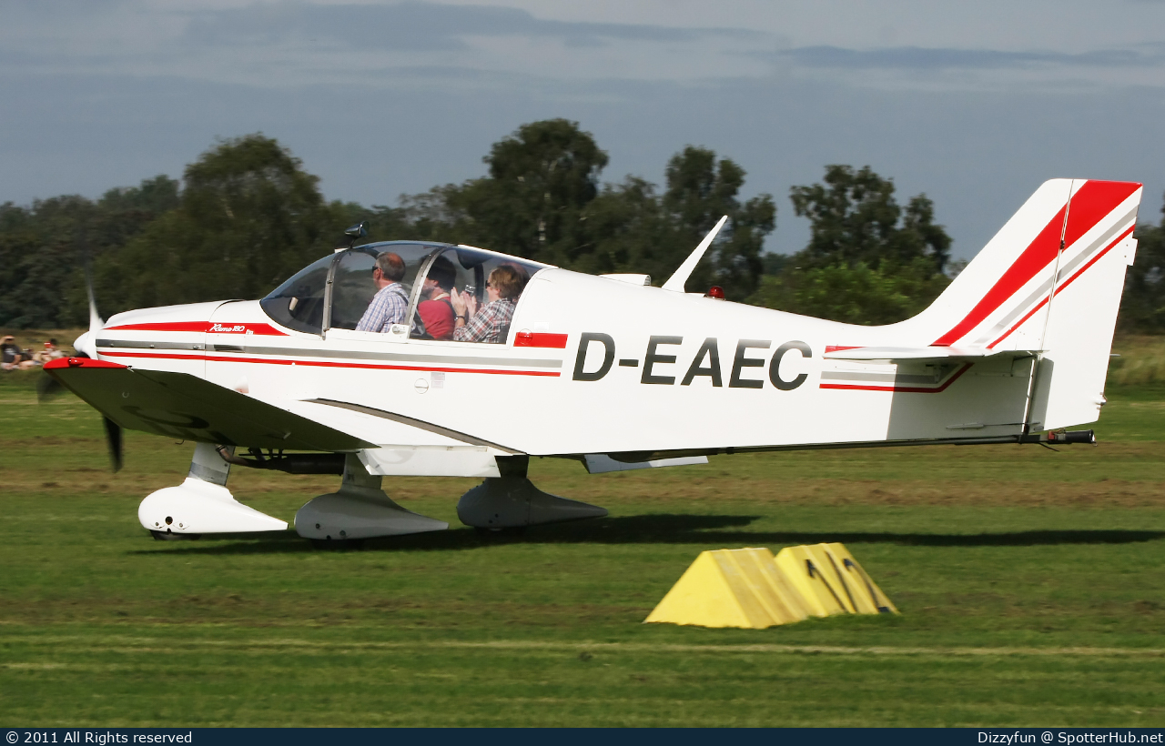 Photo of D-EAEC - Robin DR300/180R Remorqueur operated by Verein für Segelflug Krefeld