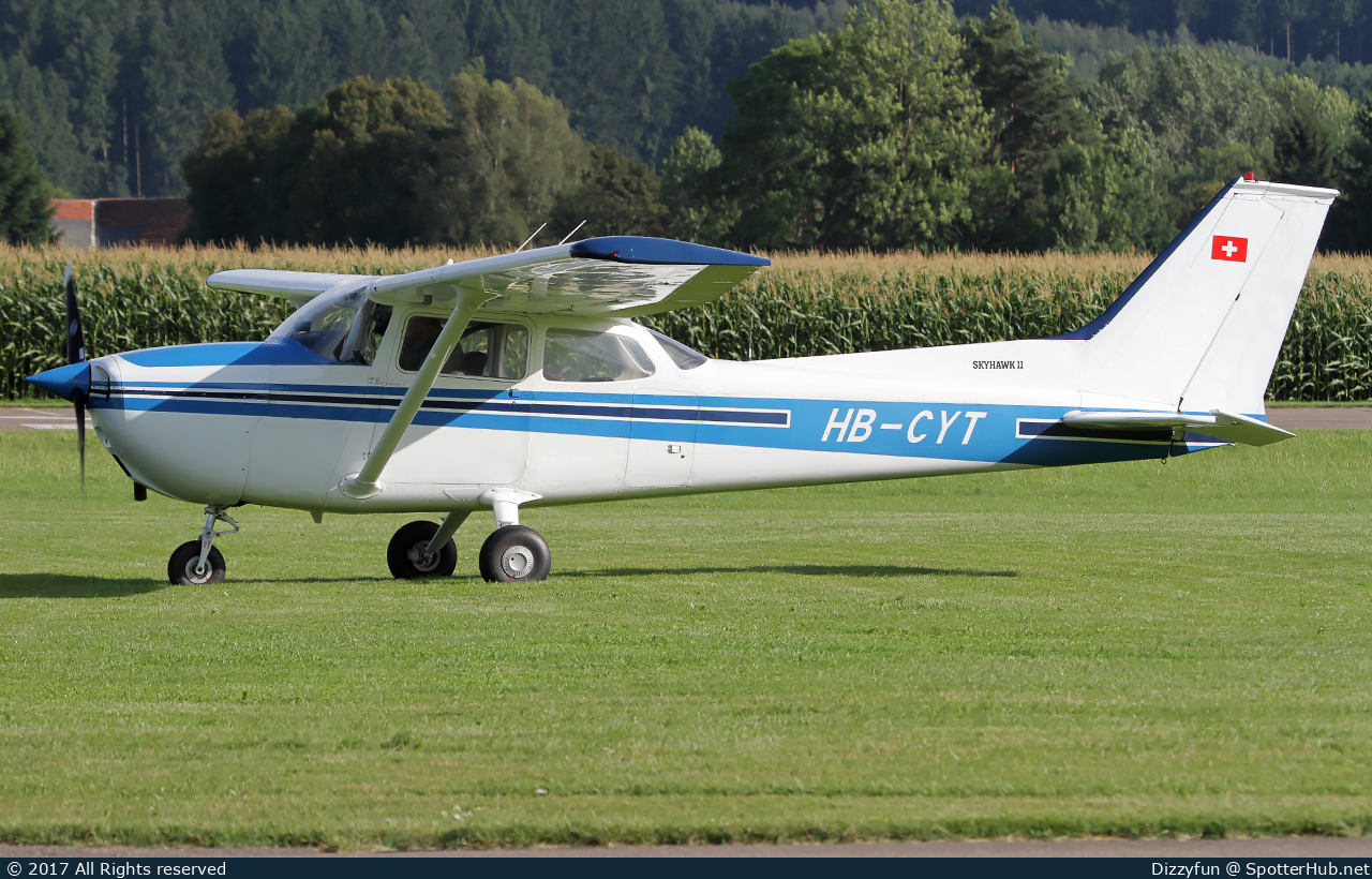Photo of HB-CYT - Reims-Cessna F172M Skyhawk II operated by Aero Locarno