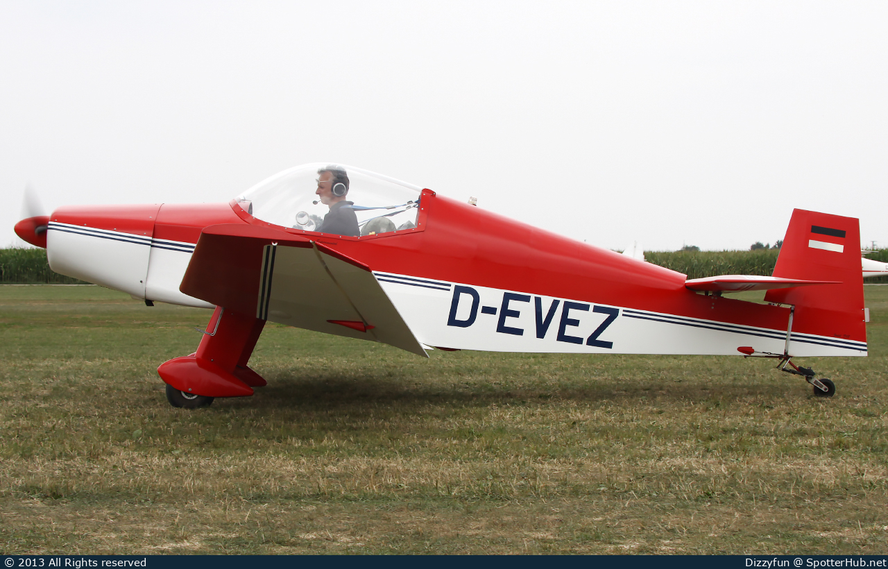 Photo of D-EVEZ - Jodel D.18 operated by Private
