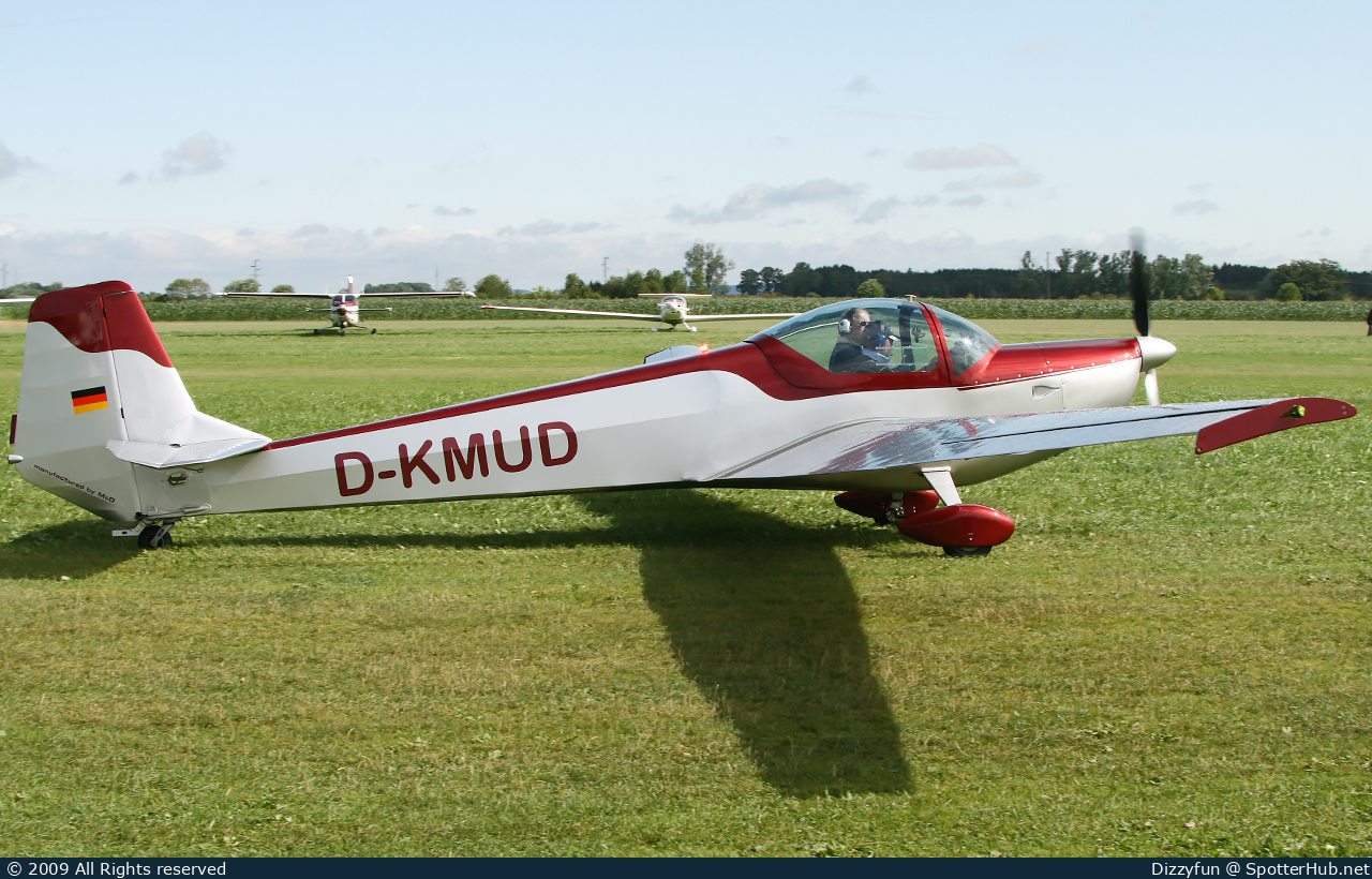 Photo of D-KMUD - Nitsche Avo 68 Samburo R115 operated by Luftsportgemeinschaft Waterkant-Zetel