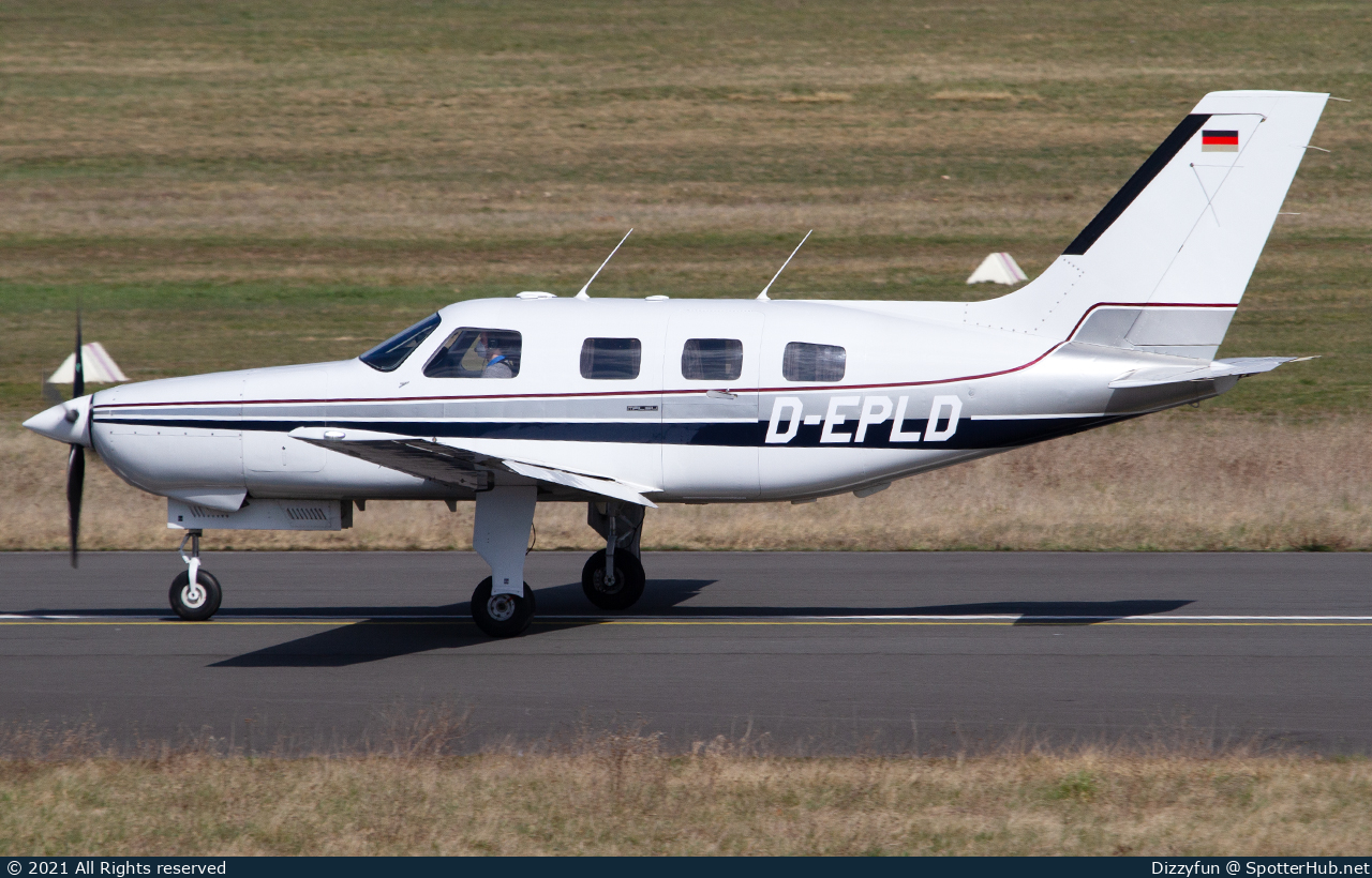 Photo of D-EPLD - Piper PA-46-310P Malibu operated by Private