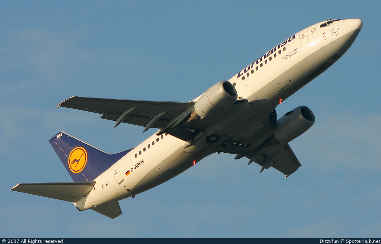 Photo of D-ABEH - Boeing 737-330 operated by Lufthansa