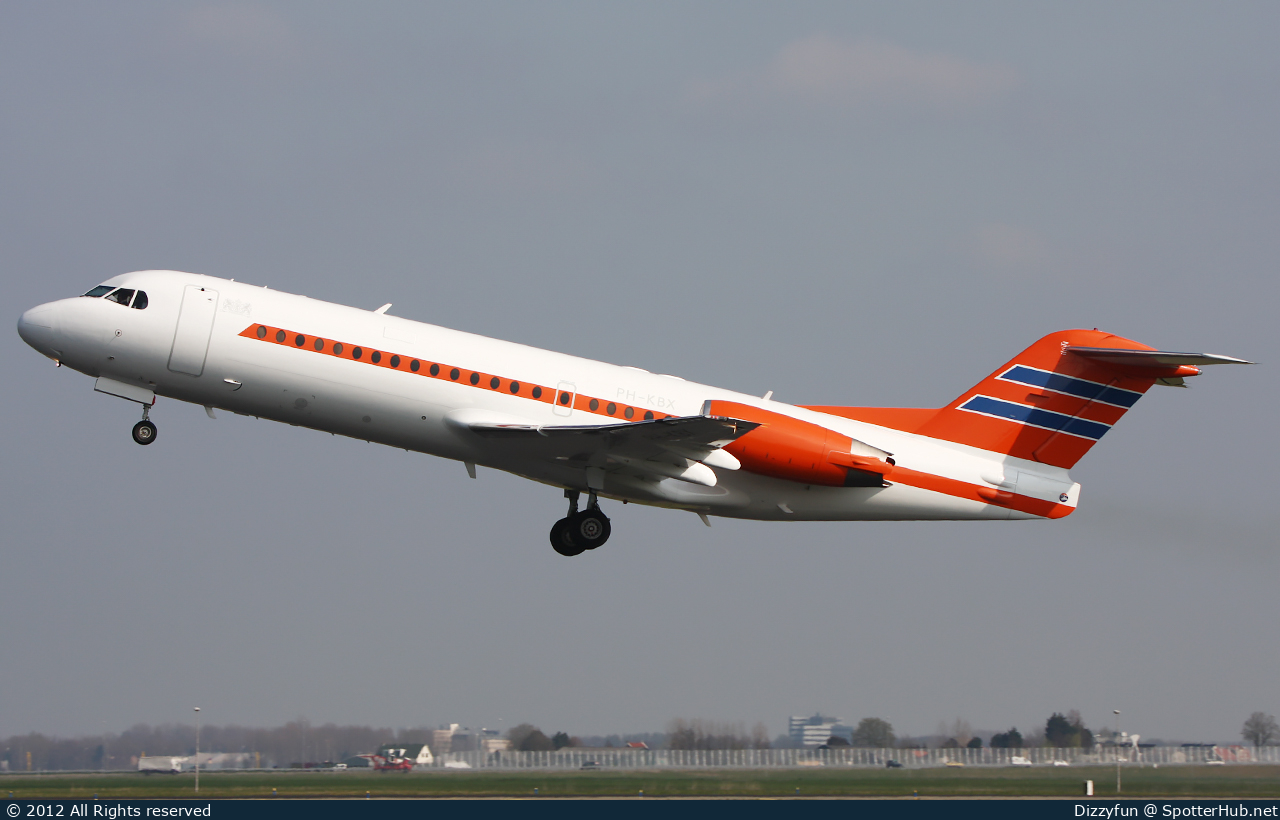 Photo of PH-KBX - Fokker 70 operated by Government of the Netherlands