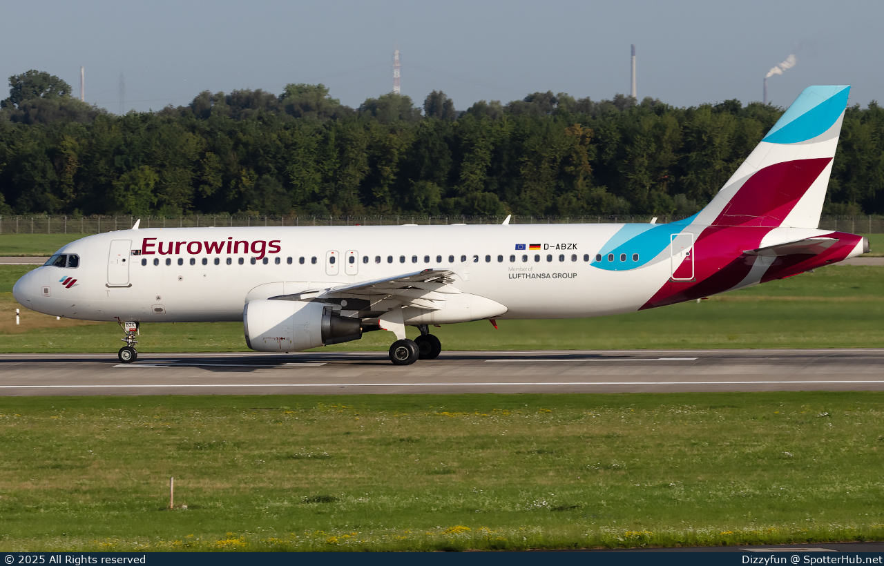 Photo of D-ABZK - Airbus A320-216 operated by Eurowings