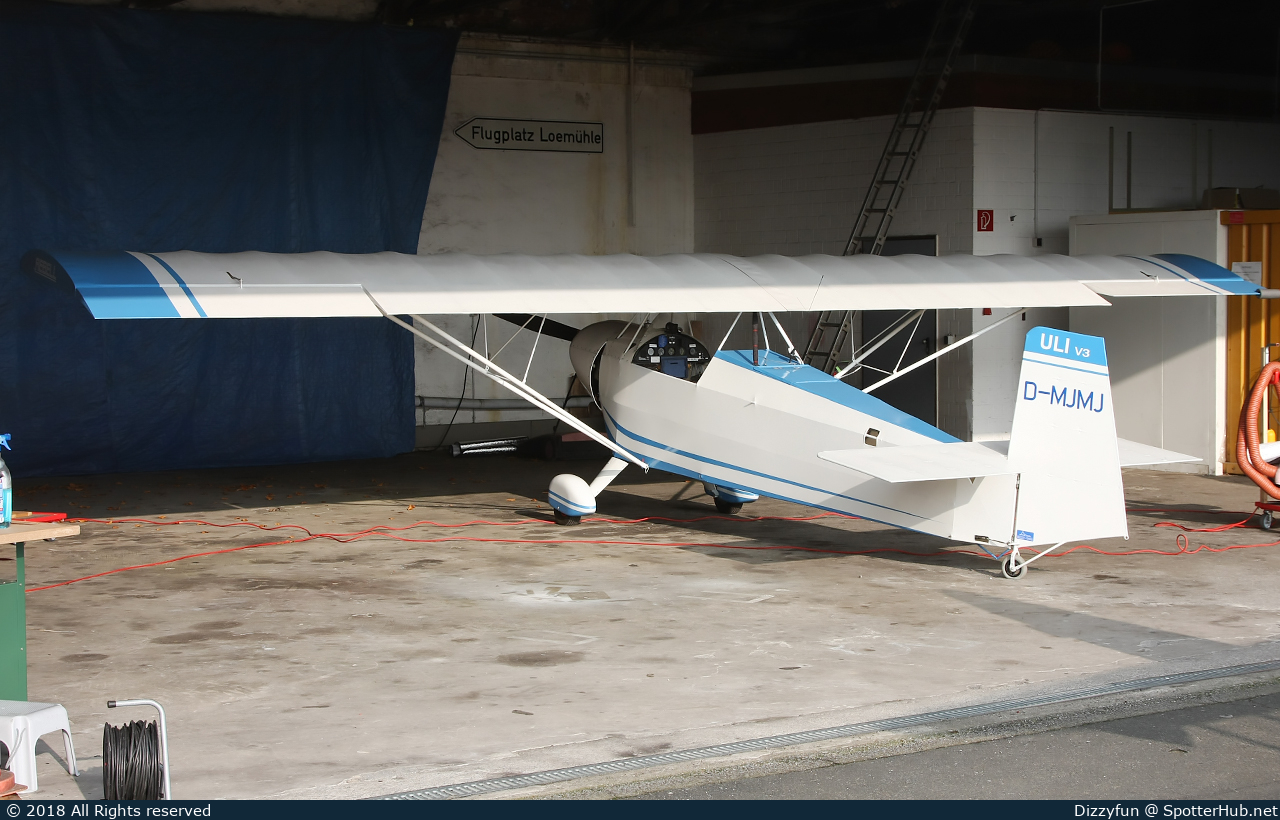 Photo of D-MJMJ - Weller ULI V3 Rebell operated by Private