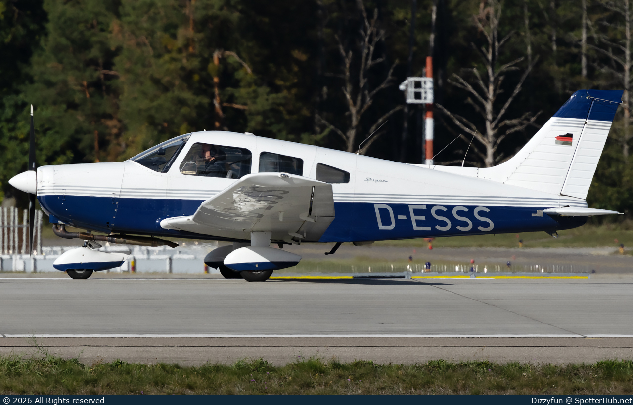 Photo of D-ESSS - Piper PA-28-151 Cherokee Warrior operated by INflight Charter