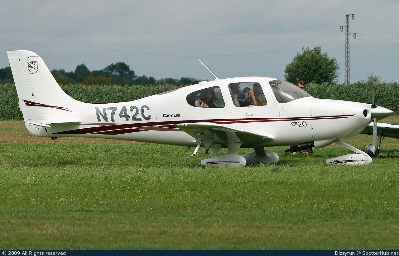 Photo of N742C - Cirrus SR20 G1 operated by Private