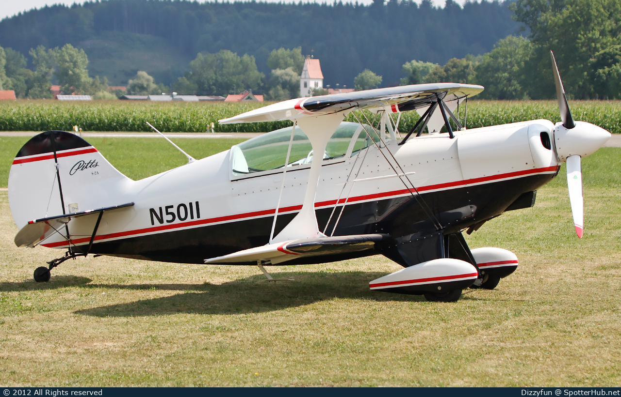 Photo of N5011 - Pitts S-2A Special operated by Private