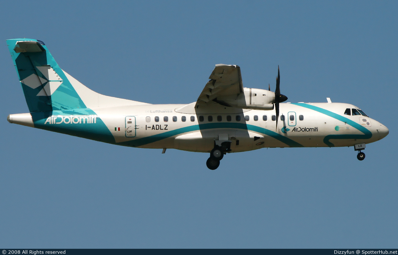 Photo of I-ADLZ - ATR 42-500 operated by Air Dolomiti