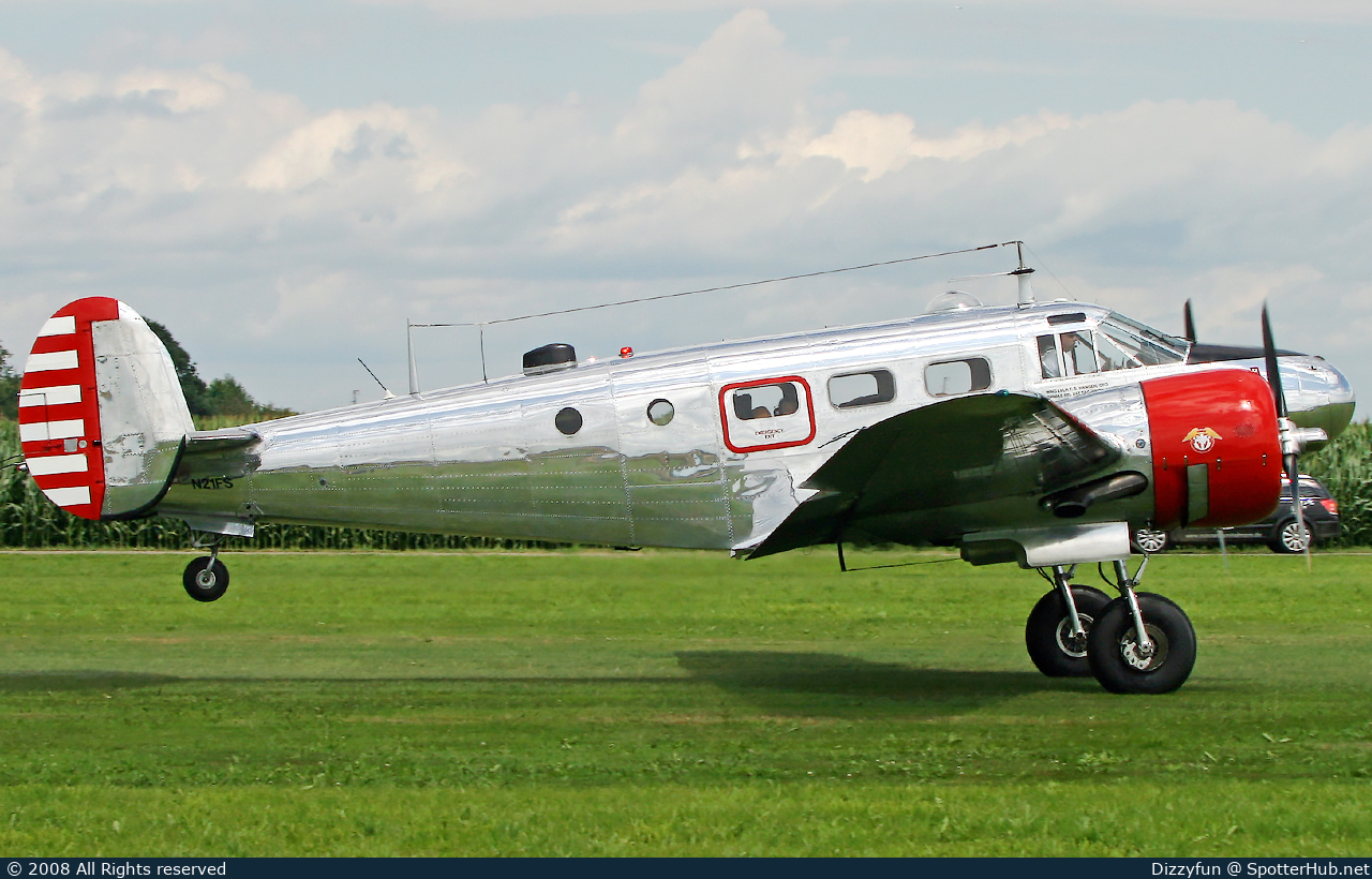 Photo of N21FS - Beechcraft C-45D Expeditor operated by Private