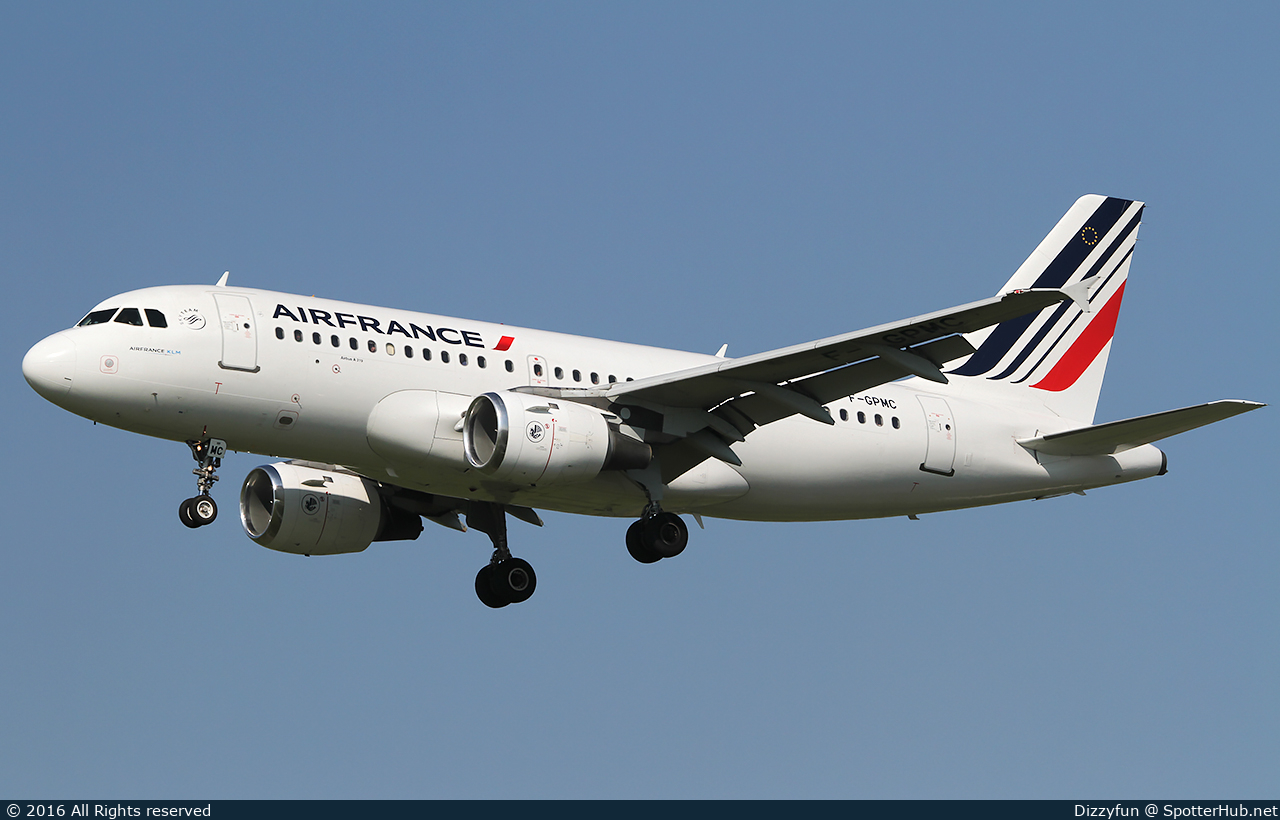 Photo of F-GPMC - Airbus A319-113 operated by Air France