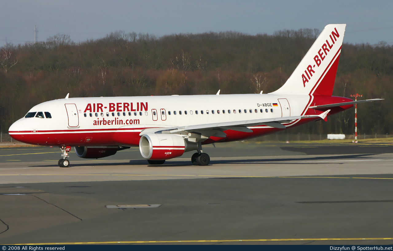 Photo of D-ABGE - Airbus A319-112 operated by Air Berlin