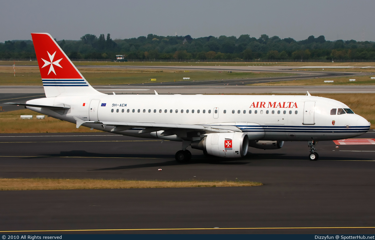 Photo of 9H-AEM - Airbus A319-112 operated by Air Malta