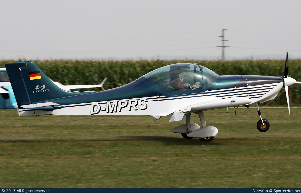 Photo of D-MPRS - Breezer B400 operated by Private