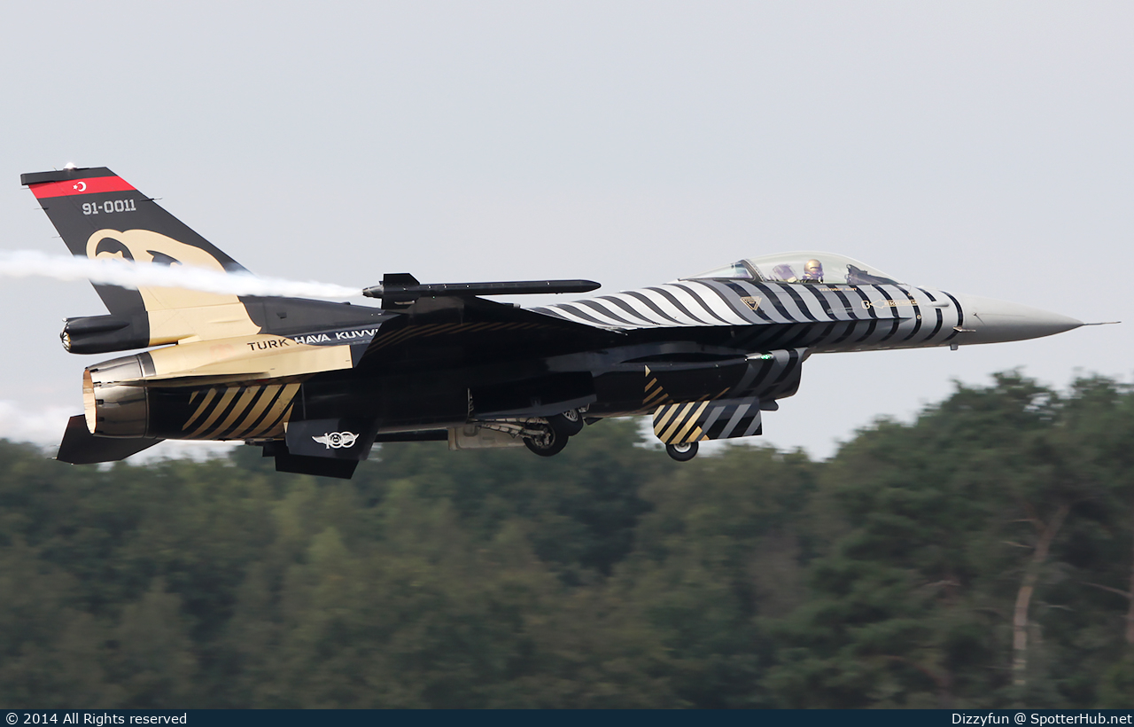 Photo of 91-0011 - General Dynamics F-16C Fighting Falcon operated by Turkish Air Force