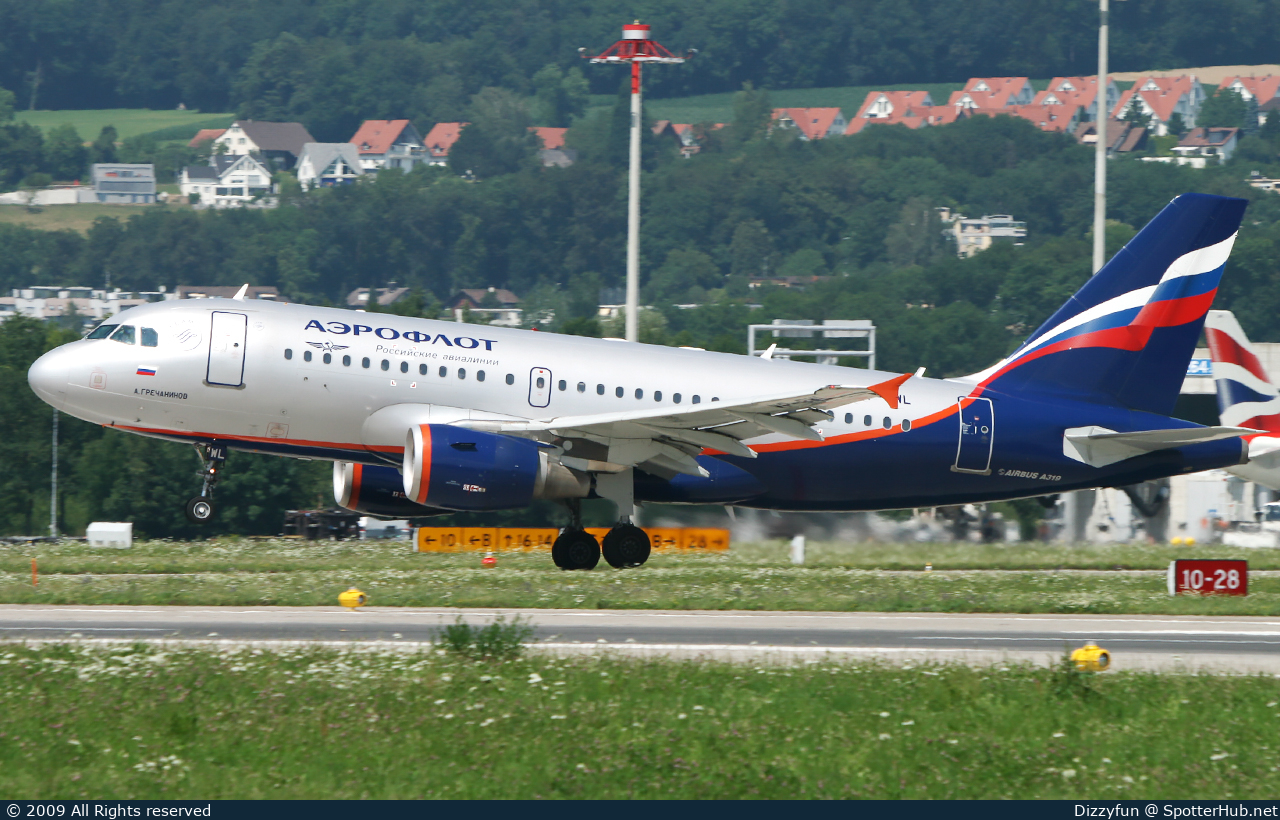 Photo of VP-BWL - Airbus A319-111 operated by Aeroflot