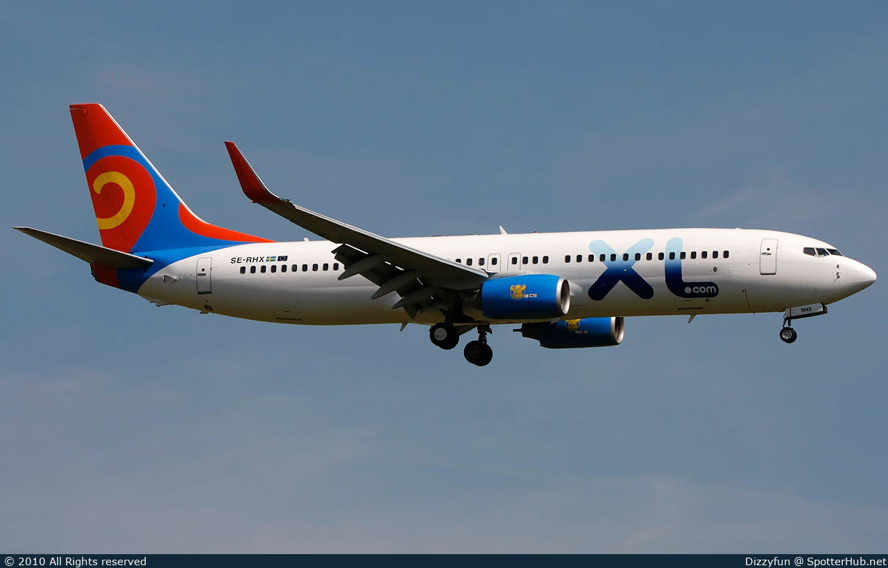 Photo of SE-RHX - Boeing 737-86N operated by XL Airways France (opb Viking Airlines)