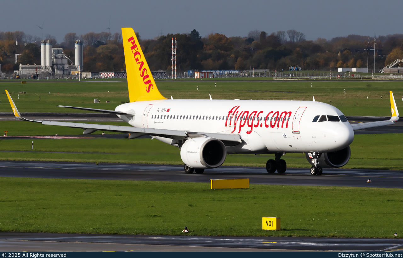 Photo of TC-NCH - Airbus A320-251N operated by Pegasus Airlines