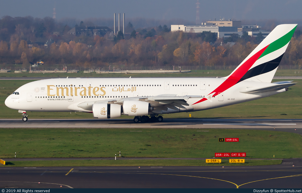 Photo of A6-EOZ - Airbus A380-861 operated by Emirates