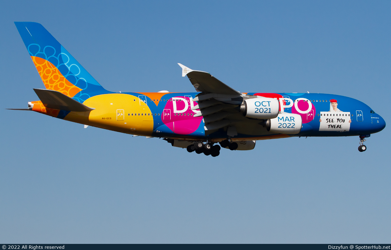 Photo of A6-EES - Airbus A380-861 operated by Emirates