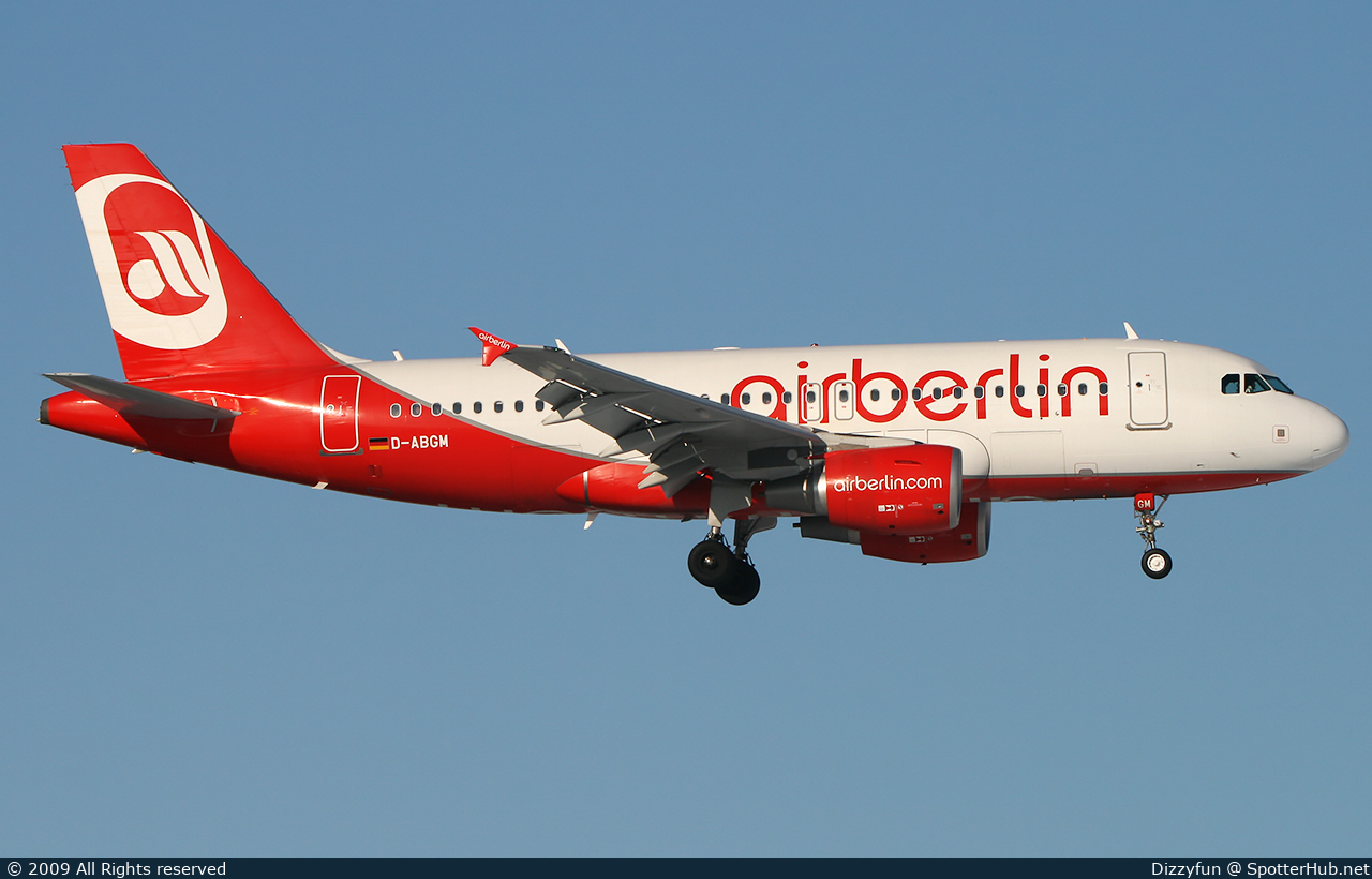 Photo of D-ABGM - Airbus A319-112 operated by Air Berlin