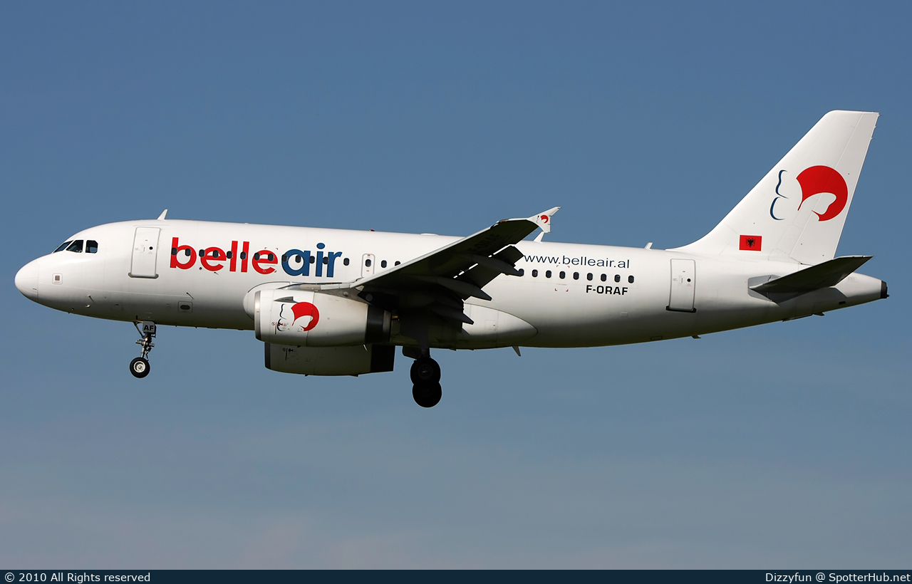 Photo of F-ORAF - Airbus A319-132 operated by Belle Air