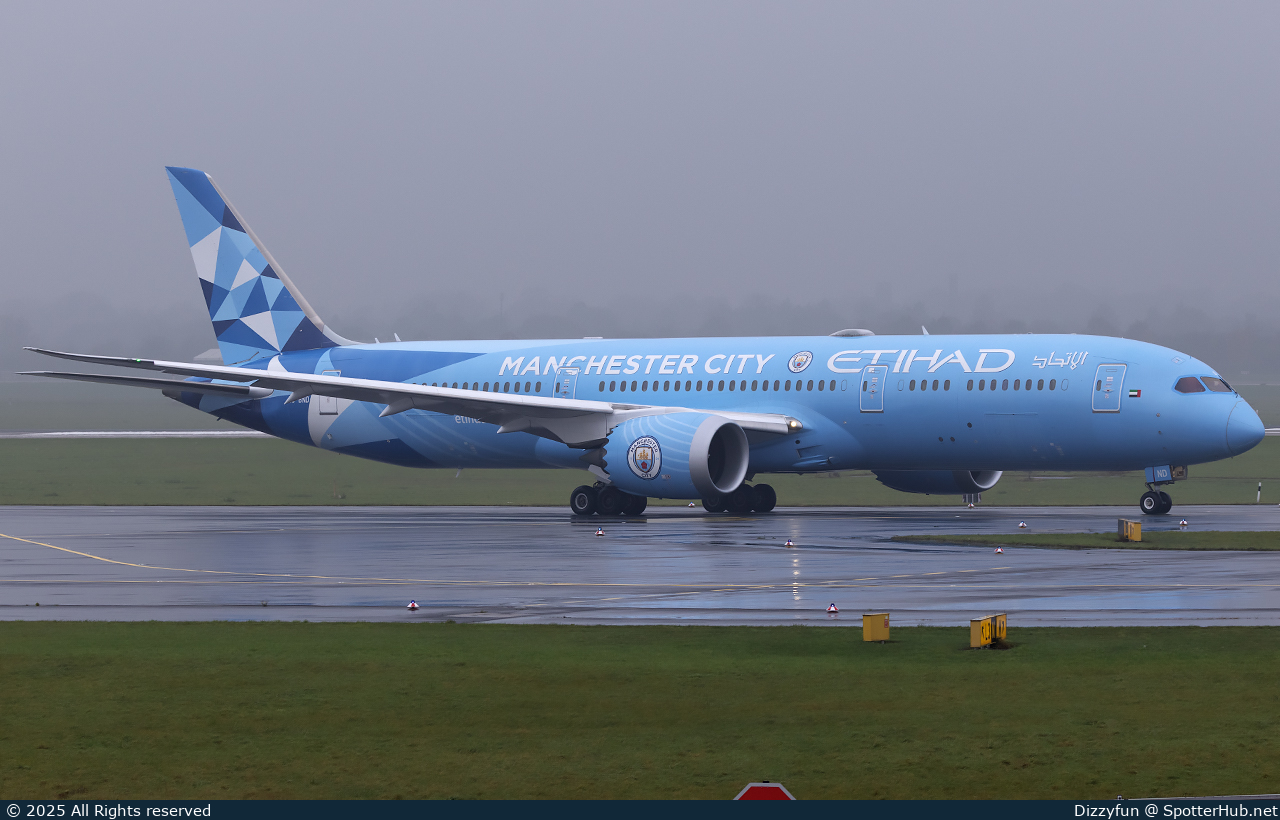 Photo of A6-BND - Boeing 787-9 Dreamliner operated by Etihad Airways