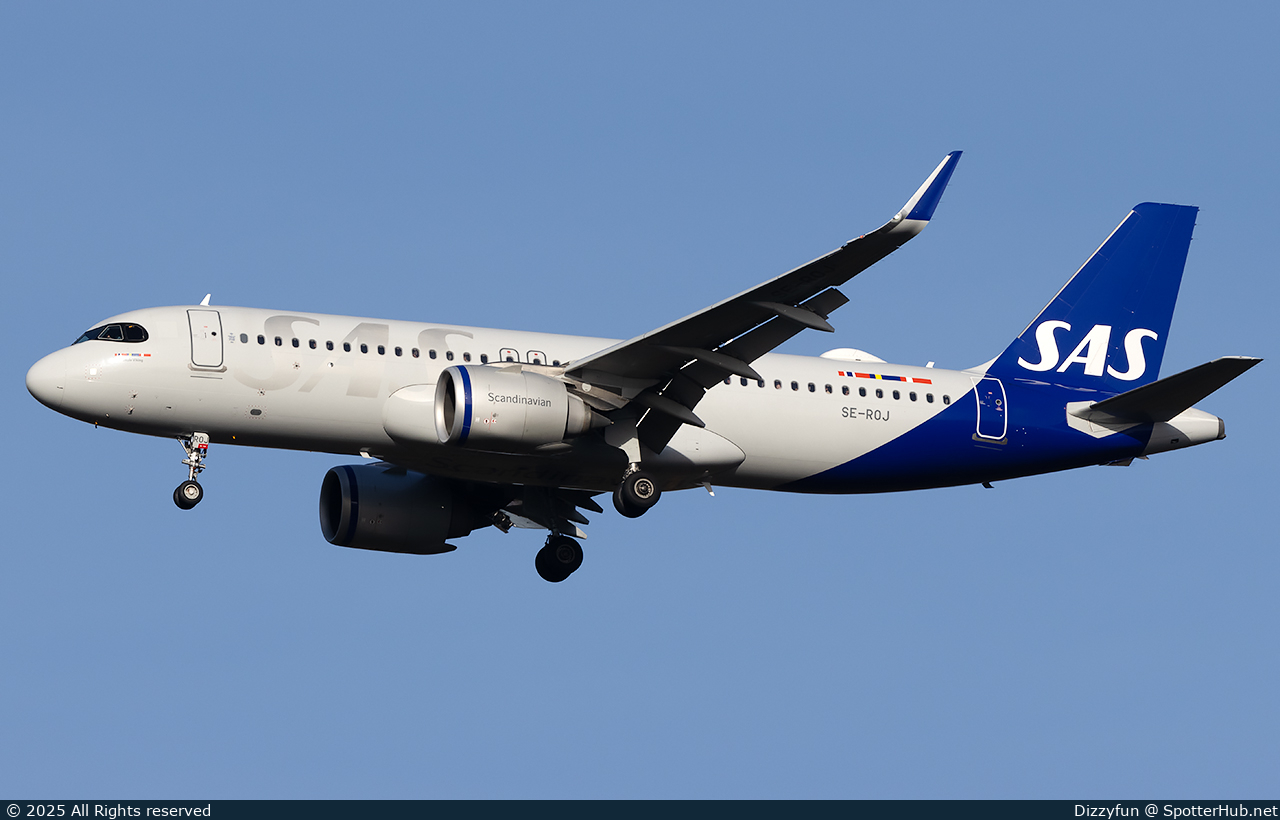 Photo of SE-ROJ - Airbus A320-251N operated by SAS Scandinavian Airlines
