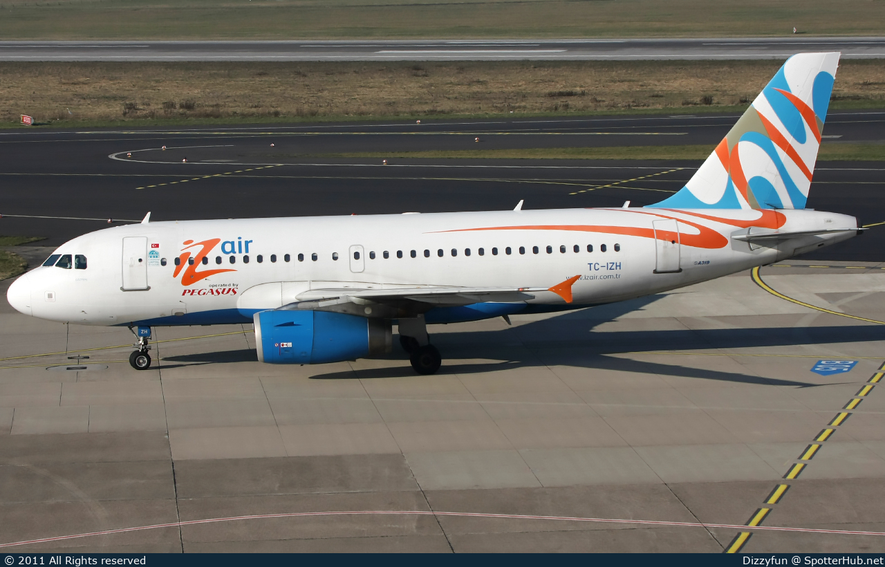 Photo of TC-IZH - Airbus A319-132 operated by IZair (opb Pegasus Airlines)