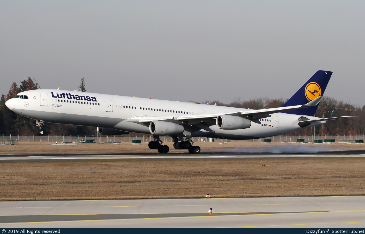 Photo of D-AIFC - Airbus A340-313 operated by Lufthansa