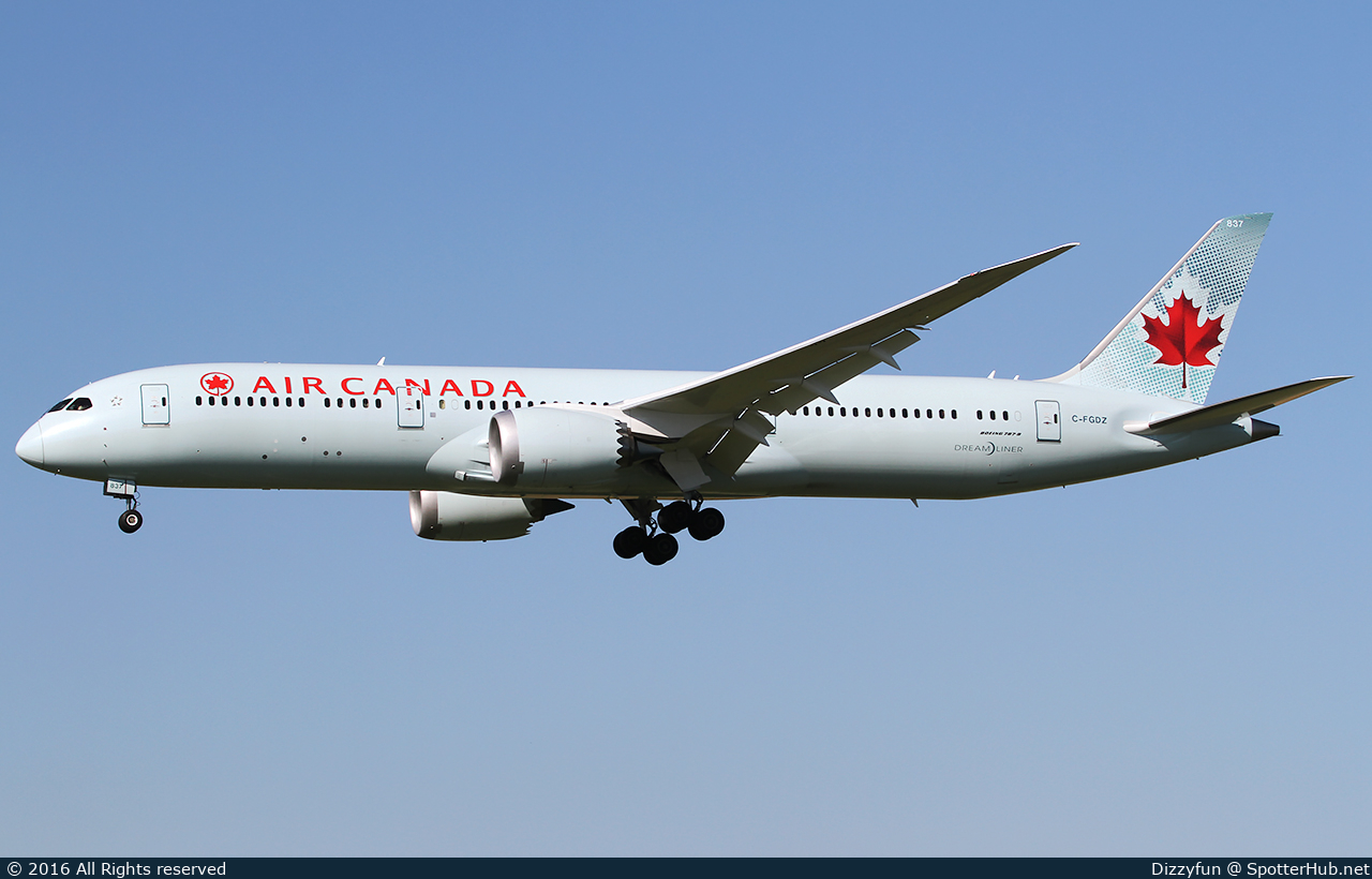 Photo of C-FGDZ - Boeing 787-9 Dreamliner operated by Air Canada