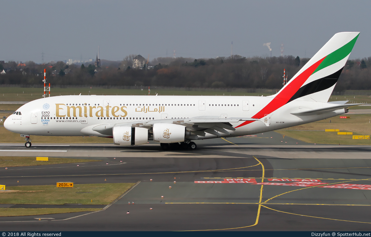 Photo of A6-EOW - Airbus A380-861 operated by Emirates