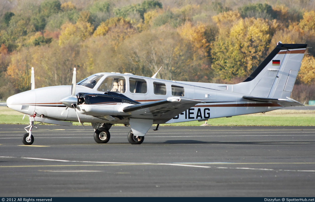Photo of D-IEAG - Beechcraft G58 Baron operated by Private