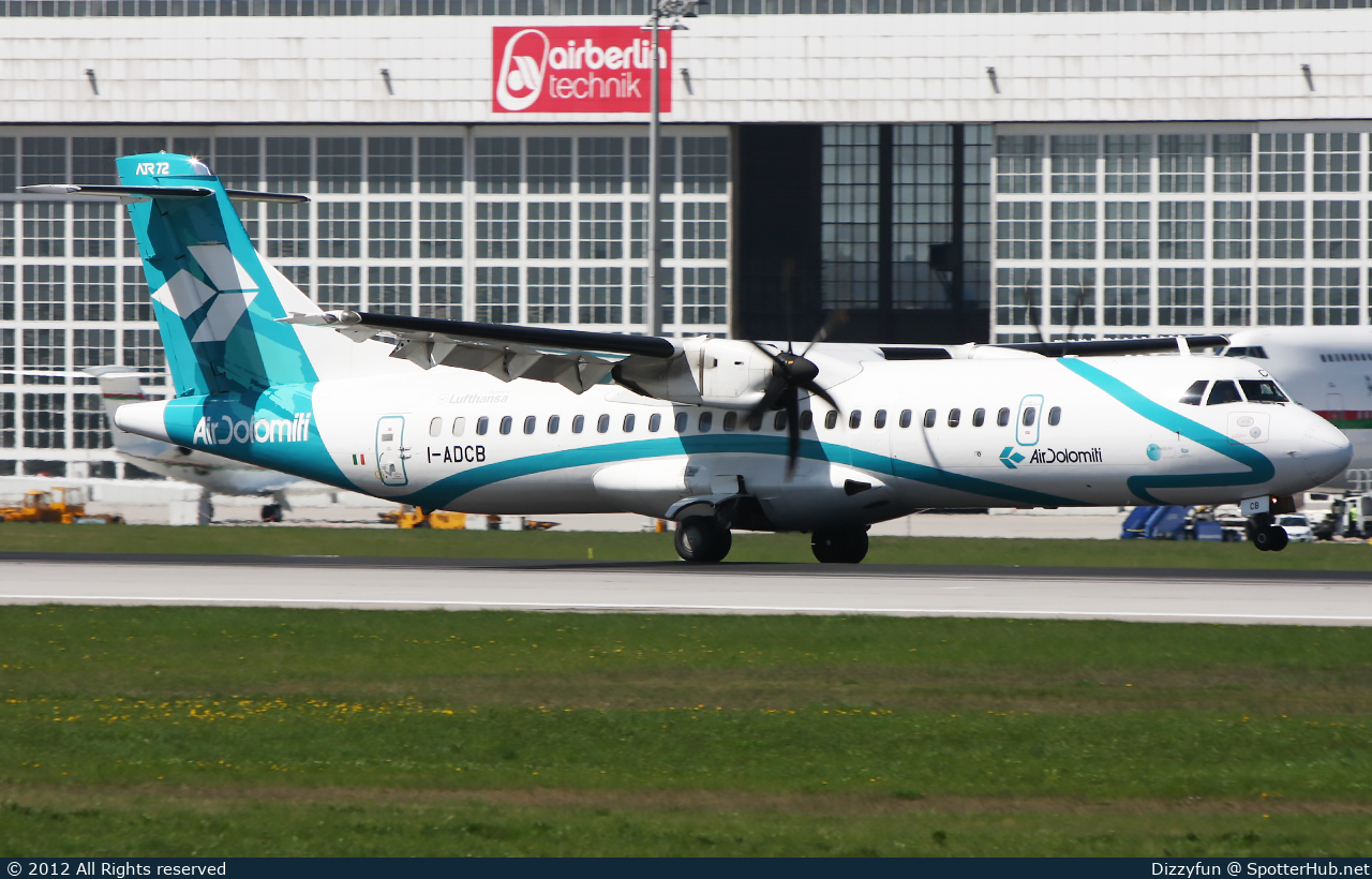 Photo of I-ADCB - ATR 72-500 operated by Air Dolomiti