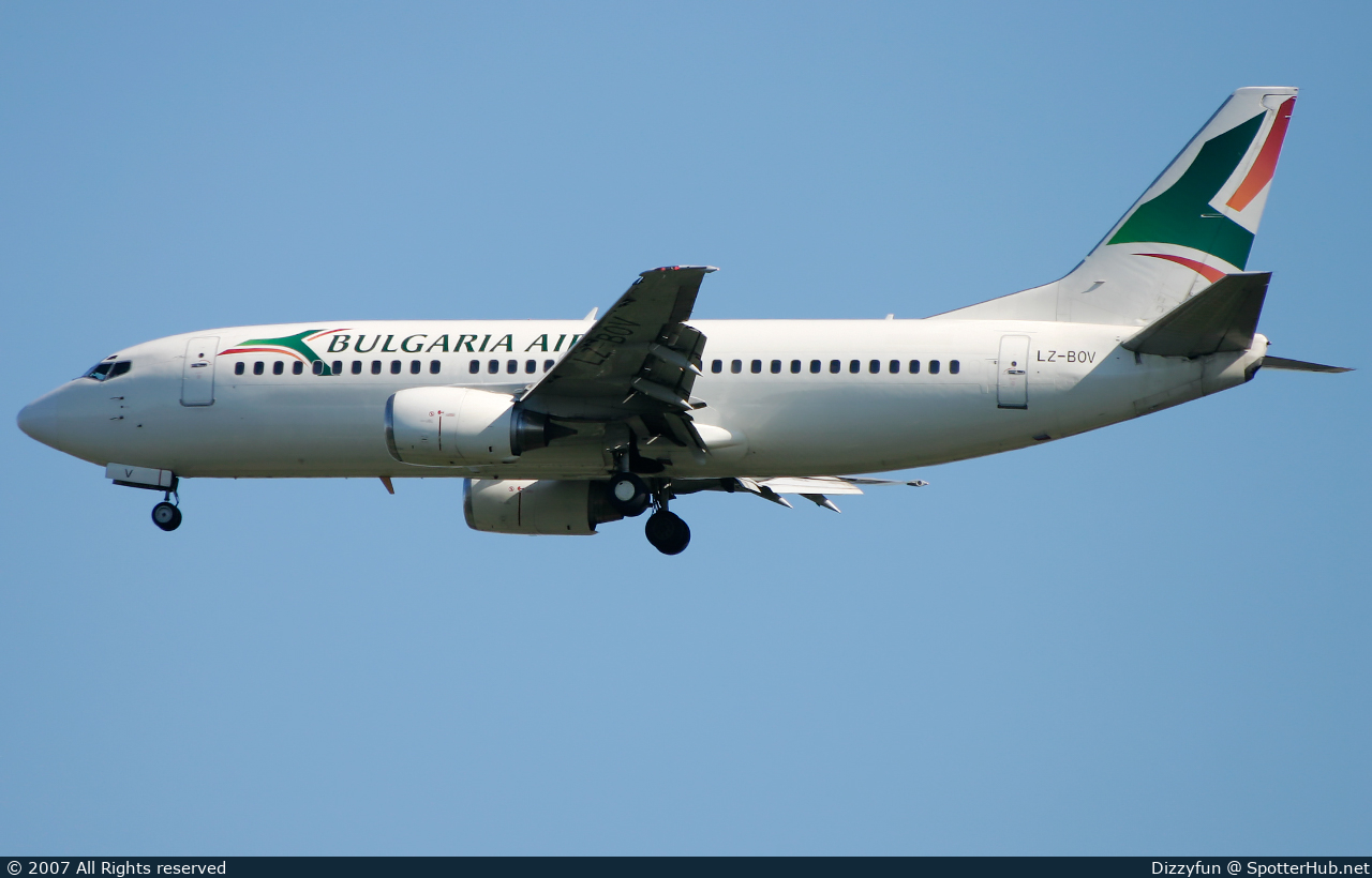 Photo of LZ-BOV - Boeing 737-330 operated by Bulgaria Air