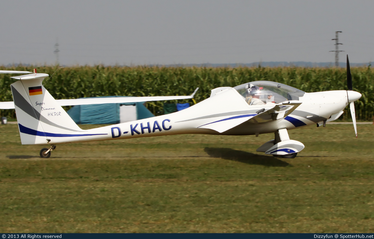 Photo of D-KHAC - Diamond HK36 R Super Dimona operated by Private