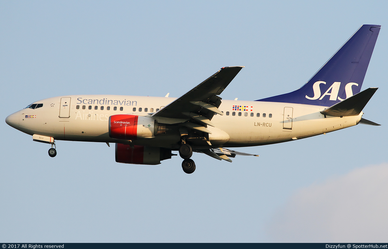Photo of LN-RCU - Boeing 737-683 operated by SAS Scandinavian Airlines