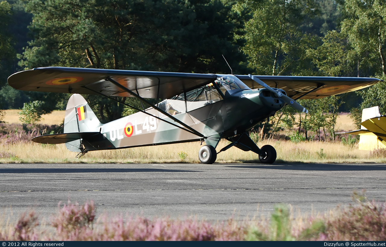 Photo of OO-LGB - Piper L-18C Super Cub operated by Motorvliegclub Brasschaat