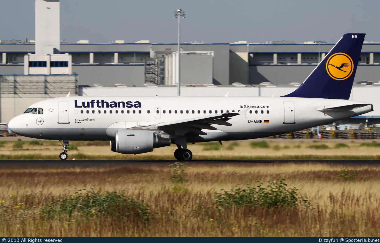 Photo of D-AIBB - Airbus A319-112 operated by Lufthansa