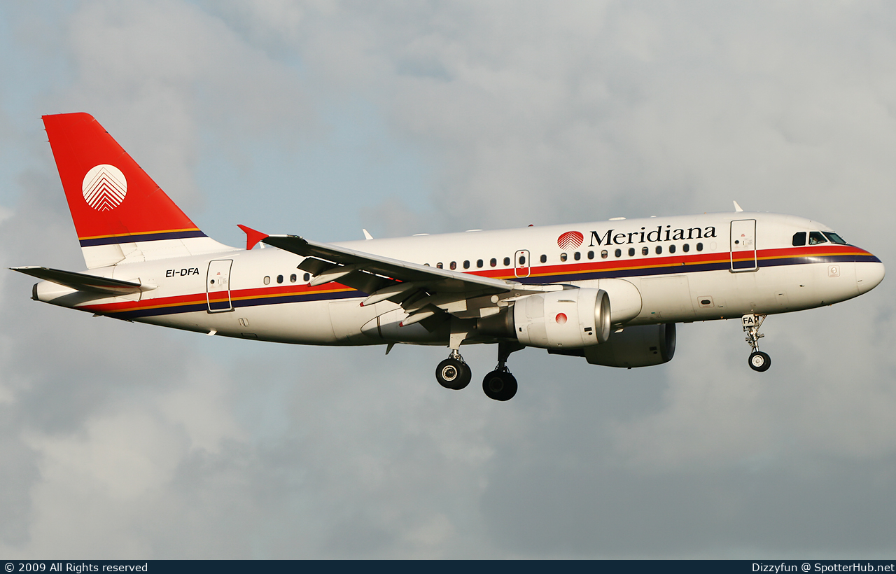 Photo of EI-DFA - Airbus A319-112 operated by Meridiana