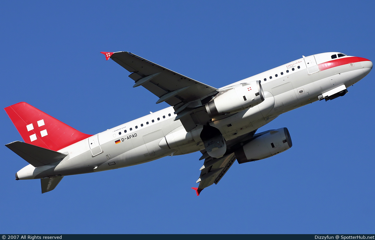 Photo of D-APAD - Airbus A319-132(LR) operated by PrivatAir Germany