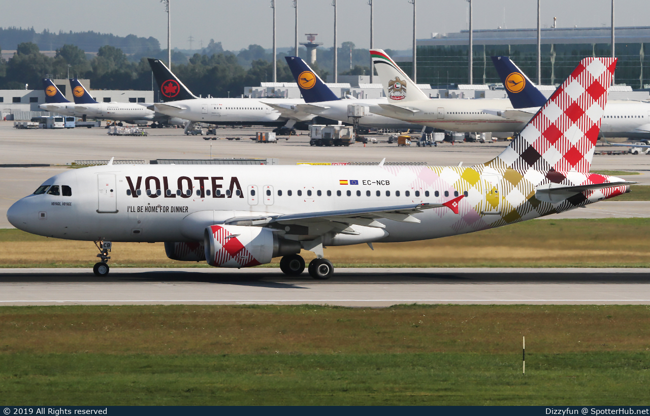 Photo of EC-NCB - Airbus A319-111 operated by Volotea