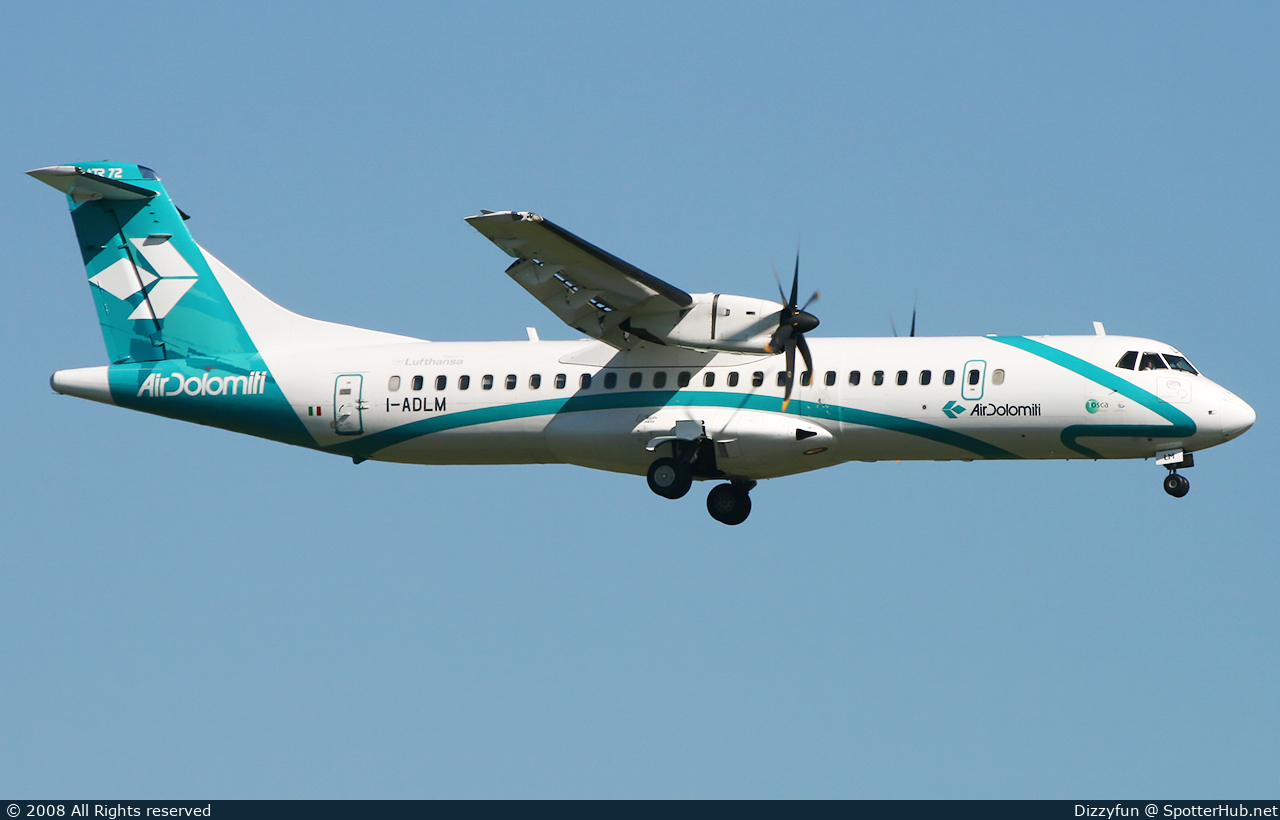 Photo of I-ADLM - ATR 72-500 operated by Air Dolomiti
